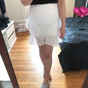 White pleated ruffles mini skirts